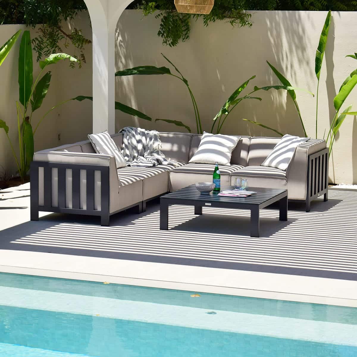 31536-fb-ibiz-scss-ot-2-large